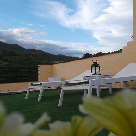 A&E.Escornalbou Bed and Breakfast Vilanova de Escornalbou Exteriör bild