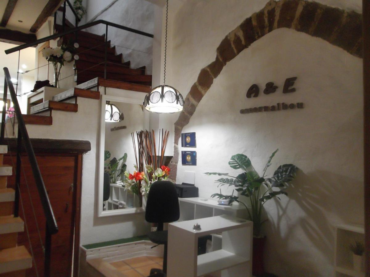 A&E.Escornalbou Bed and Breakfast Vilanova de Escornalbou Exteriör bild