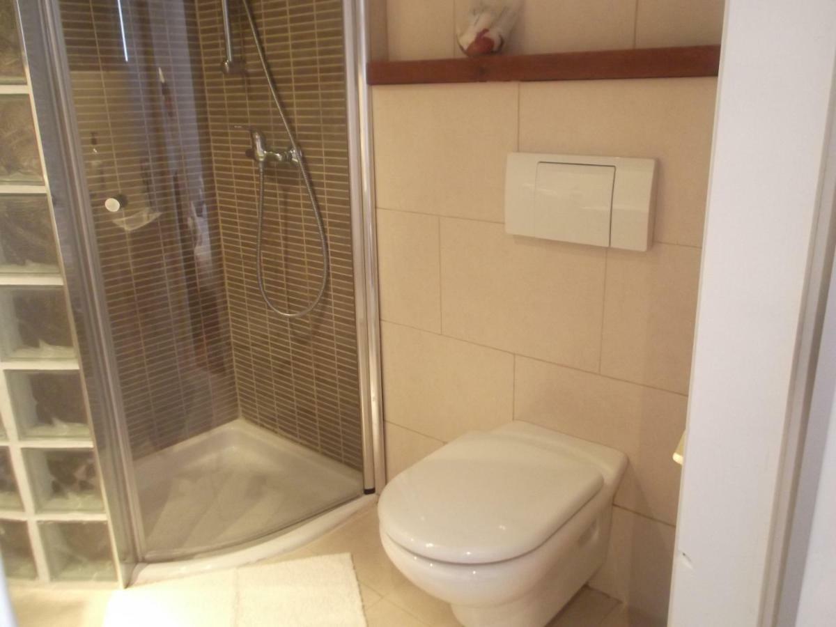 A&E.Escornalbou Bed and Breakfast Vilanova de Escornalbou Exteriör bild