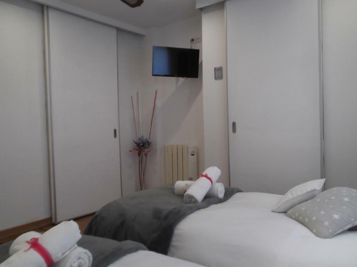 A&E.Escornalbou Bed and Breakfast Vilanova de Escornalbou Exteriör bild